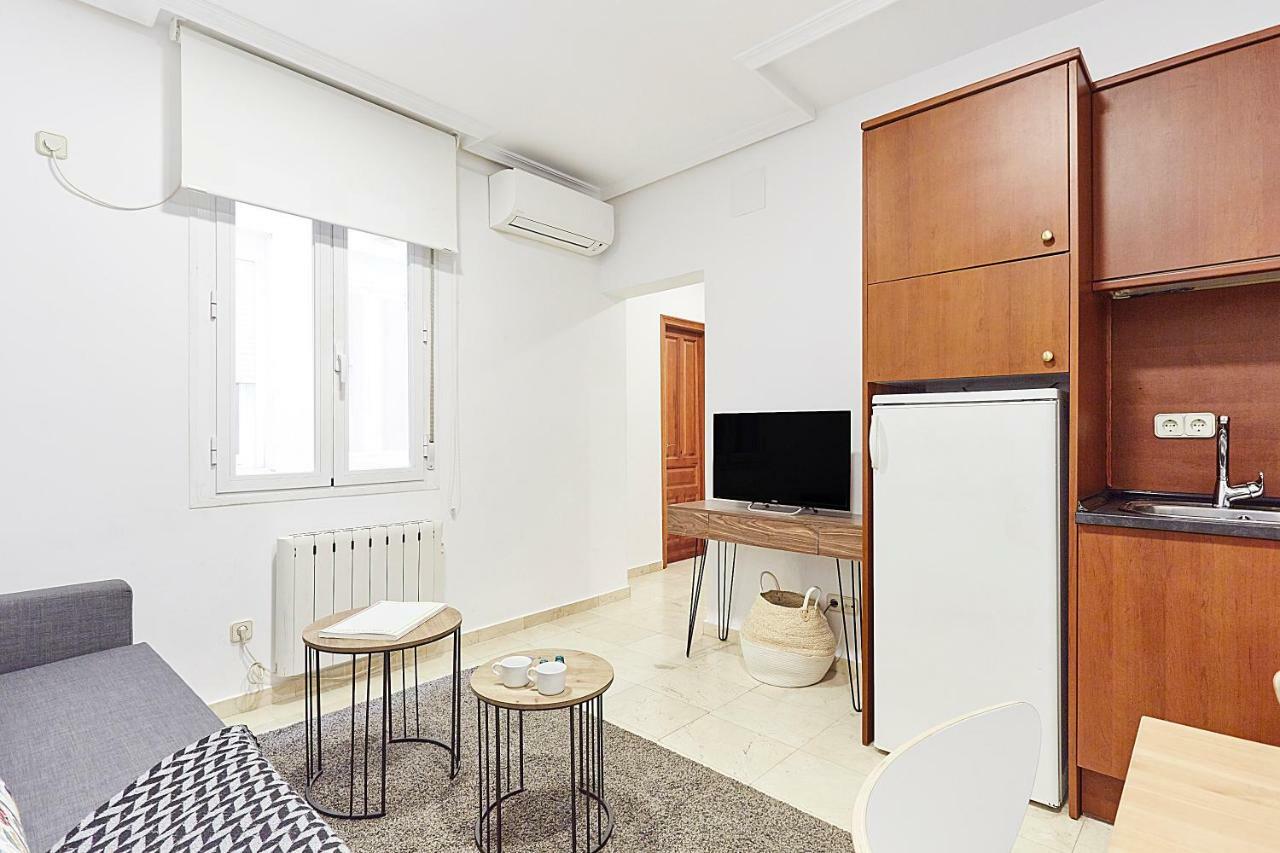 Leeways Apartment Xxx In Gran Via Madrid Ngoại thất bức ảnh