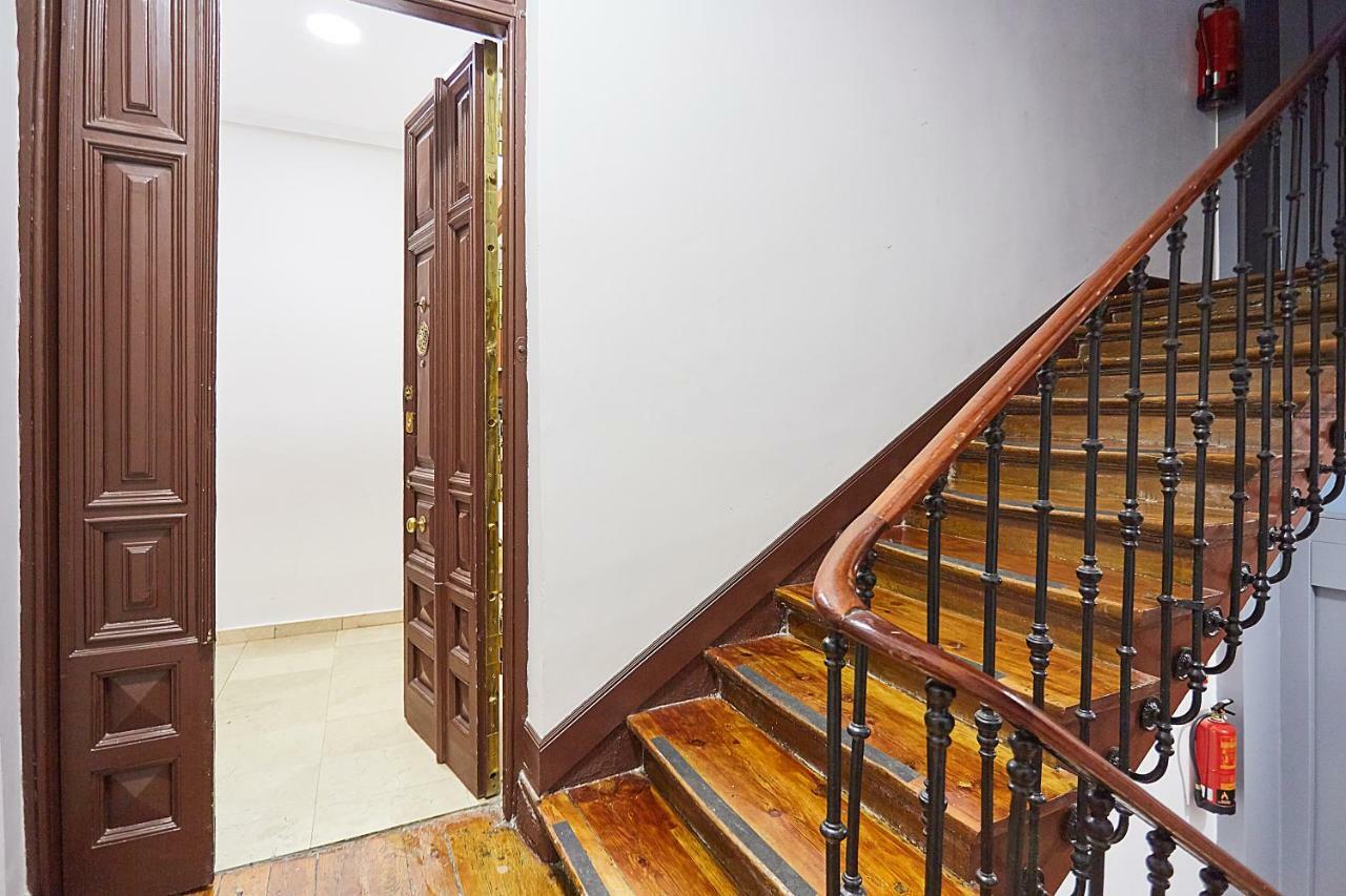 Leeways Apartment Xxx In Gran Via Madrid Ngoại thất bức ảnh