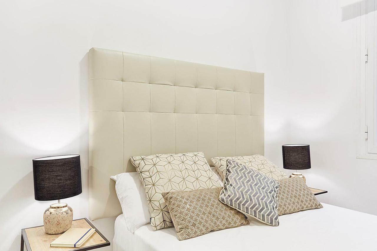 Leeways Apartment Xxx In Gran Via Madrid Ngoại thất bức ảnh